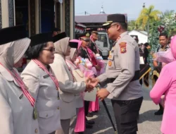 Penuh Haru dan Penghormatan, Polres Kampar Gelar Upacara Pelepasan Purnabhakti 7 Personel