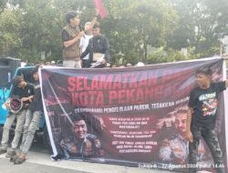 ALIANSI PEMUDA DAN MASYARAKAT RIAU GELAR AKSI DAMAI DI KEJATI RIAU: DESAK EVALUASI HUKUM PENGELOLAAN PARKIR KOTA PEKANBARU UNTUK CEGAH PENYALAHGUNAAN WEWENANG