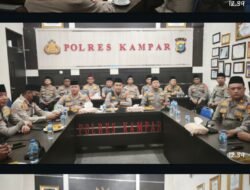 Perkuat Iman & Semangat Kebangsaan, Polres Kampar Ikut Binrohtal Bersama Kapolri dan Gus Baha Secara Virtual