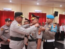 Kapolres Kampar Pimpin Sertijab Kapolsek Kampar Kiri Kompol Rusyandi Z. Siregar, S.Sos., M.H di Gantikan Kompol Nurman S.H., M.H.